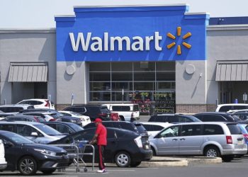 Walmart to pay $10 million to settle lawsuit over money transfer fraud